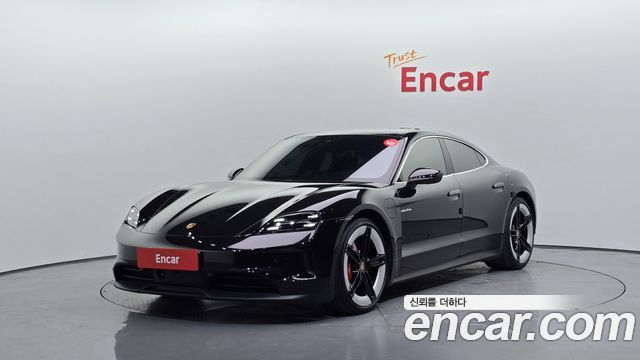 Porsche Taycan 4S - фото 0
