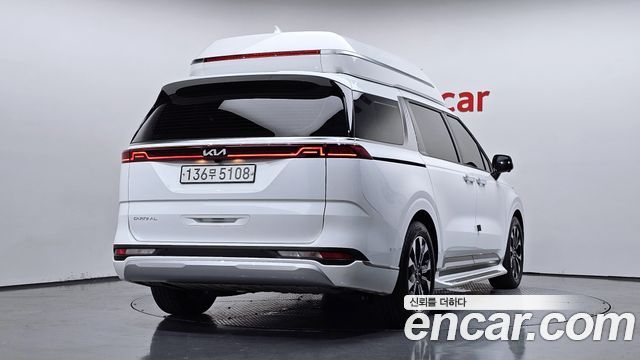 Kia Carnival 4-го поколения Gasoline 9-Seater Hi-Limousine Signature - фото 1
