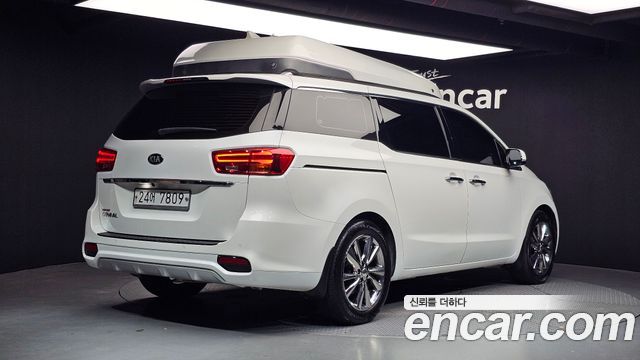 Kia Carnival Новый 9-Seater Prstige - фото 1