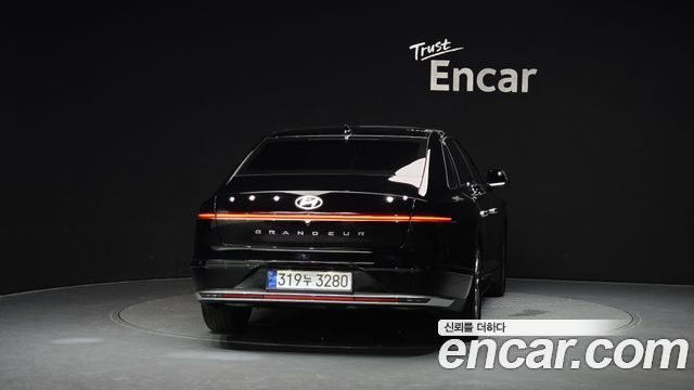 Hyundai Grandeur GN7, гибрид Exclusive - фото 3
