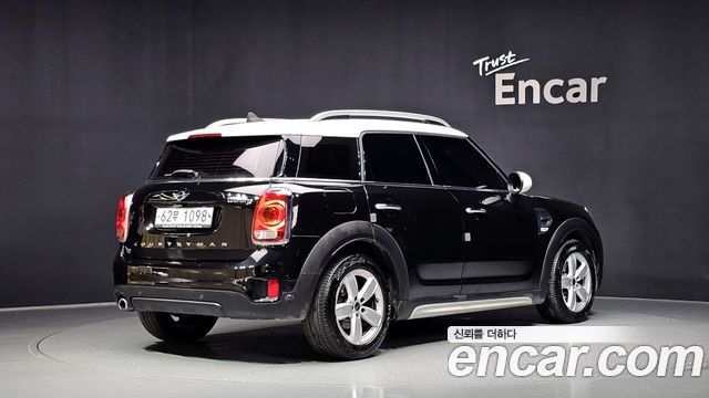 Mini Countryman Standard 2nd - фото 1