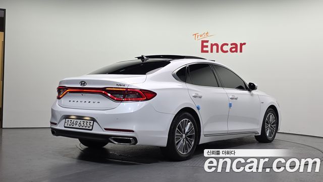 Hyundai Grandeur IG, гибрид Exclusive Special - фото 1