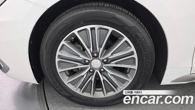 Hyundai Grandeur IG, гибрид Exclusive Special - фото 4