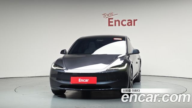 Tesla Model 3 RWD - фото 1