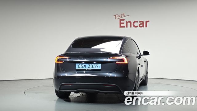 Tesla Model 3 RWD - фото 2