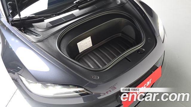 Tesla Model 3 RWD - фото 4