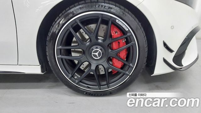Mercedes-Benz A-Class W177 AMG A45 4MAITC+ Hatchback - фото 4