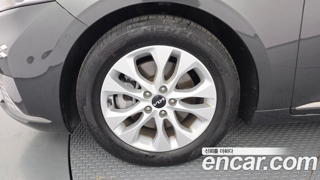 Kia K8 2.5 Gasoline 2WD Noblesse - фото 4