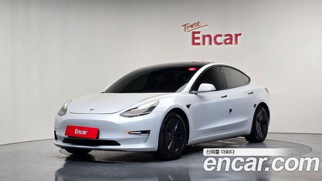 Tesla Model 3 Long Range AWD - фото 0