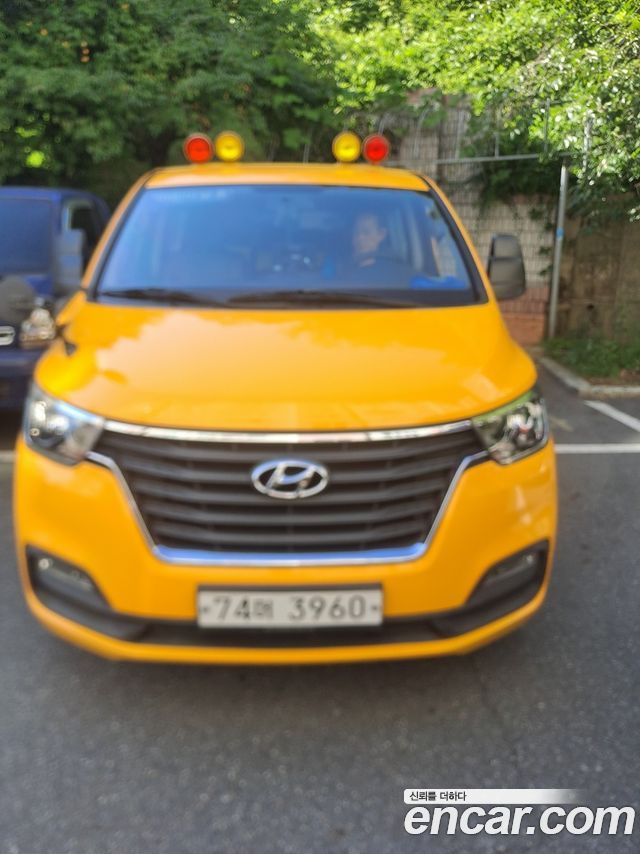 Hyundai Starex Новый School Bus LPi - фото 0
