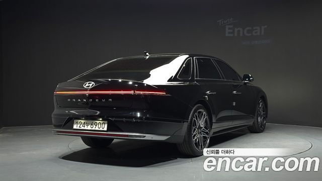 Hyundai Grandeur GN7, гибрид Exclusive - фото 1
