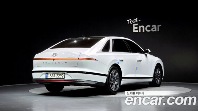 Hyundai Grandeur GN7 2,5 Gasoline 2WD Exclusive - фото 1