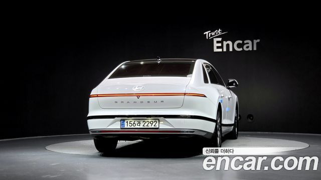 Hyundai Grandeur GN7 2,5 Gasoline 2WD Exclusive - фото 3