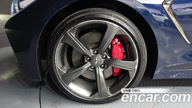 Genesis G70 3.3T Sport AWD Prestige - фото 4