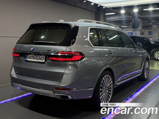 BMW X7 G07 xDrive 40d Design Pure Excellence 6-Seater - фото 2