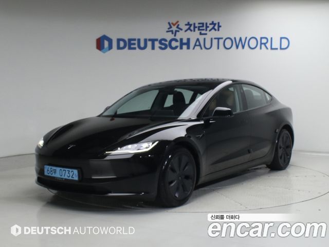 Tesla Model 3 Long Range AWD - фото 0