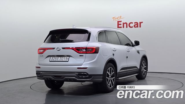 Renault Samsung QM6 Новый 2.0 GDe RE Signature 2WD - фото 1
