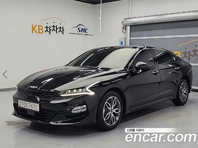 Kia K5 3-го поколения 2.0 Prestige - фото 0