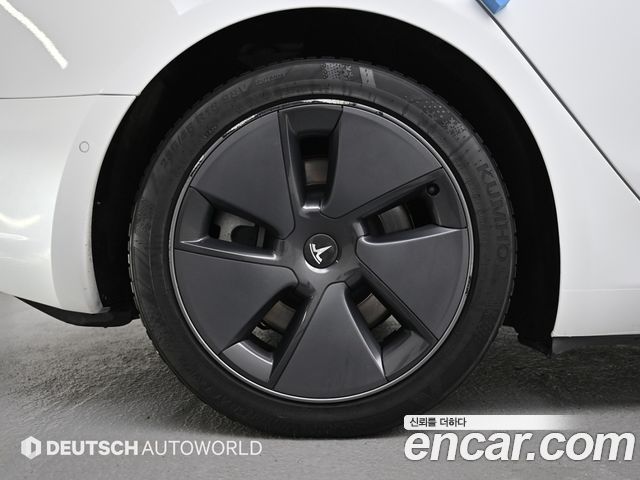 Tesla Model 3 Long Range AWD - фото 4