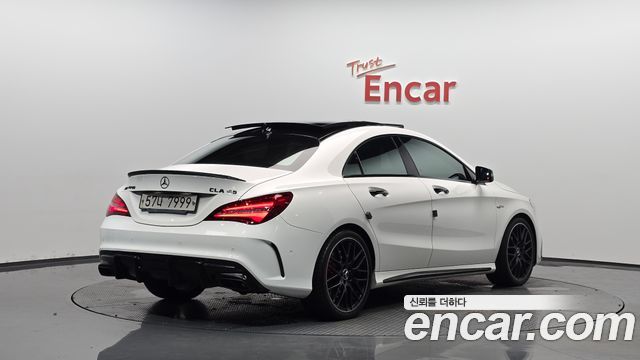 Mercedes-Benz CLA-Class C117 CLA45 AMG 4MATIC - фото 1