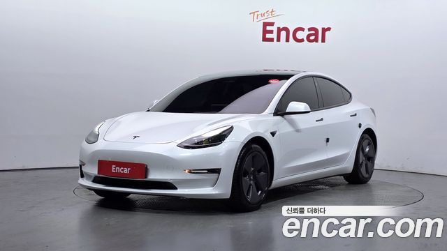 Tesla Model 3 Long Range AWD - фото 0
