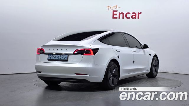 Tesla Model 3 Long Range AWD - фото 1