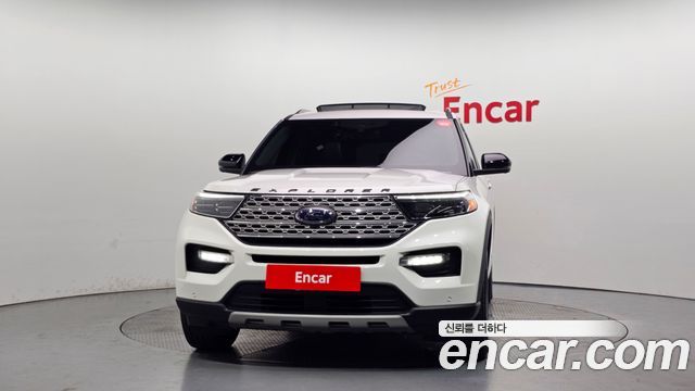 Ford Explorer 6-го поколения 2.3 LimIted 4WD - фото 2
