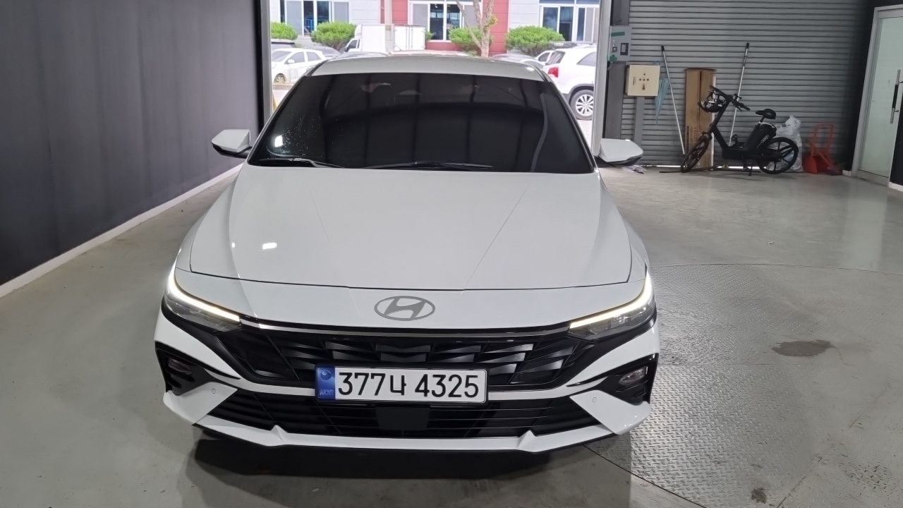 Hyundai Avante Новый CN7 1.6 Modern - фото 2