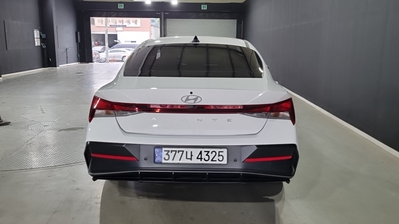 Hyundai Avante Новый CN7 1.6 Modern - фото 3