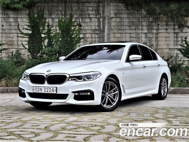 BMW 5-Series G30 520d xDrive M Sport Package Plus - фото 0