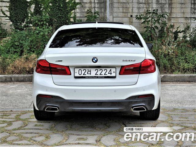BMW 5-Series G30 520d xDrive M Sport Package Plus - фото 3