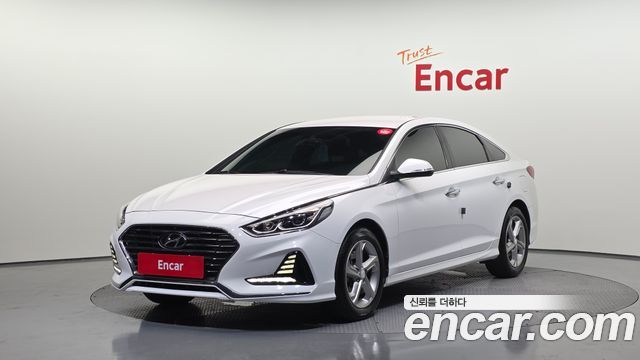 Hyundai Sonata 2.0 Smart Choice - фото 0