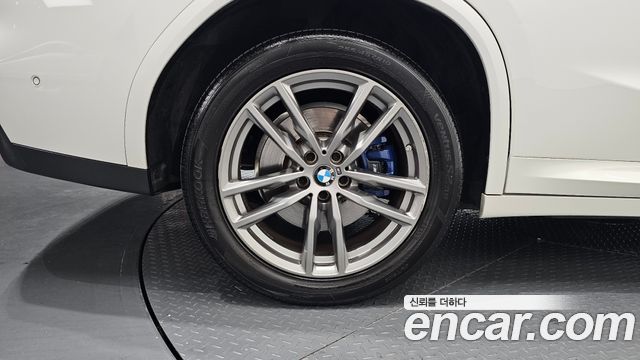 BMW X4 G02 xDrive20d M Sport - фото 3