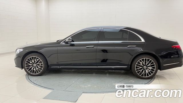 Mercedes-Benz S-Class W223 S580L 4MATIC - фото 1
