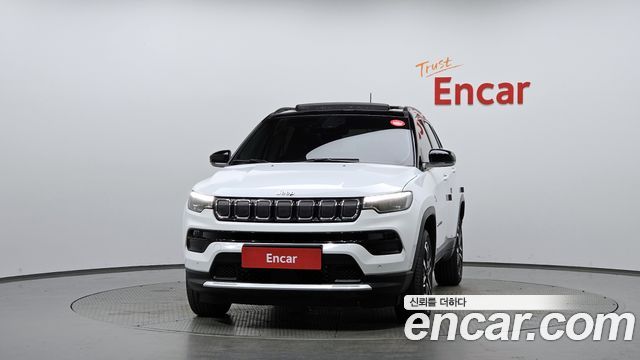 Jeep Compass 2-го поколения 2.4 Limitied AWD - фото 2