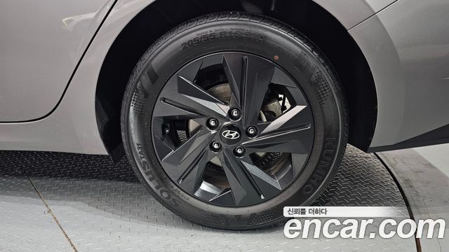 Hyundai Avante CN7 1.6 Inspiration - фото 4