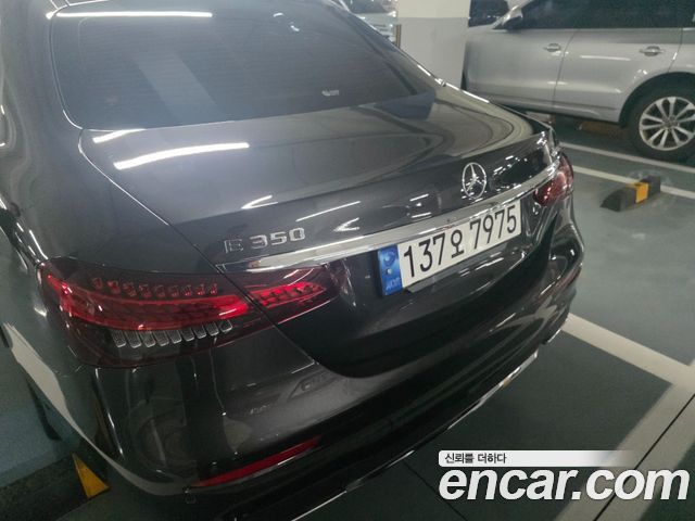Mercedes-Benz E-Class W213 E350 4MATIC AMG Line - фото 1