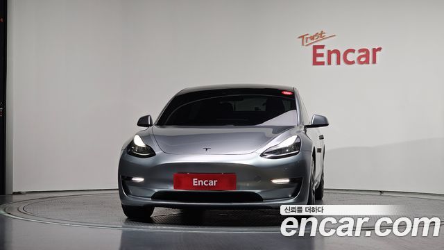 Tesla Model 3 Long Range AWD - фото 2