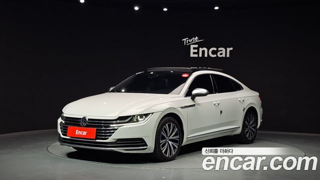 Volkswagen Arteon 2.0 TDI Premium - фото 0