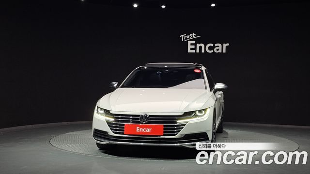 Volkswagen Arteon 2.0 TDI Premium - фото 2