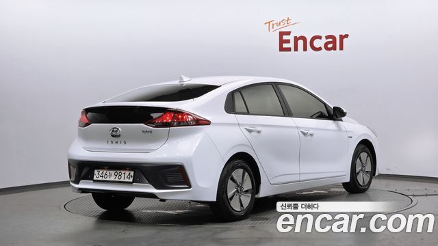 Hyundai Ioniq Новый, гибрид 1.6 HEV I - фото 1