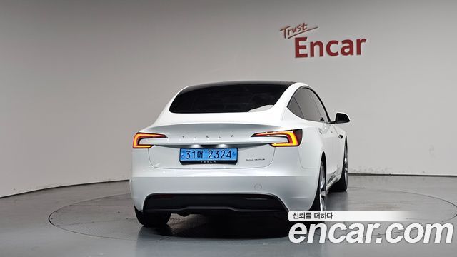 Tesla Model 3 Long Range AWD - фото 2