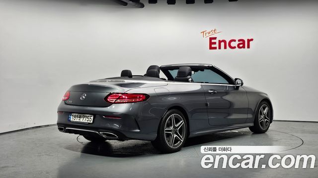 Mercedes-Benz C-Class W205 C200 Cabriolet - фото 1