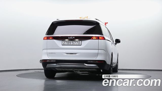 Kia Carnival 4-го поколения 9-Seater Noblesse - фото 3