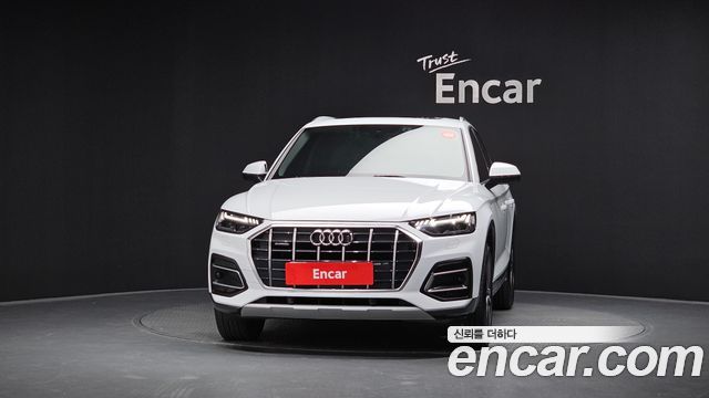 Audi Q5 FY 40 TDI Quattro - фото 2