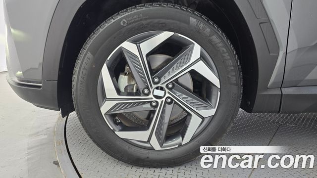 Hyundai Tucson NX4 Gasoline 1.6 Turbo 2WD Inspiration - фото 4