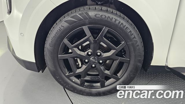 Kia Carnival Новый 4-го поколения Gasoline 9 Seater X Line - фото 4