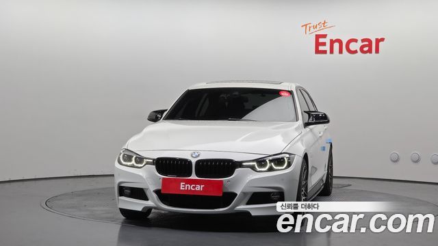 BMW 3-Series F30 330i M Sport Shadow - фото 2