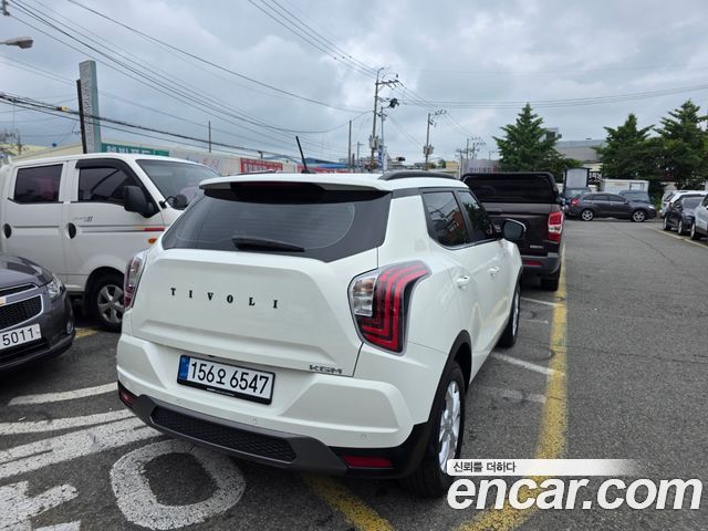 SsangYong Tivoli Новый 1.6 2WD V1 - фото 1