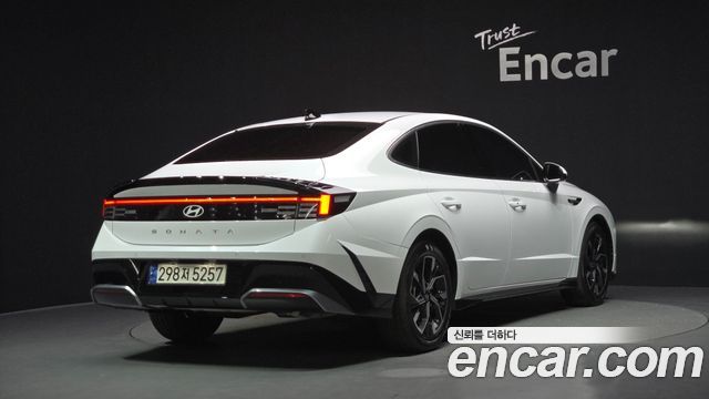 Hyundai Sonata DN8 2.0 Exclusive - фото 1